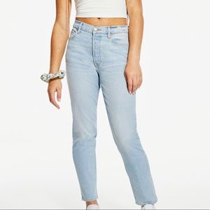 Aeropostale High-Rise Stretch Mom Jean